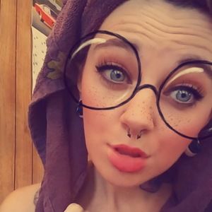 Meet your Posher, Natasha